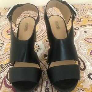 Michael Kora platform heels